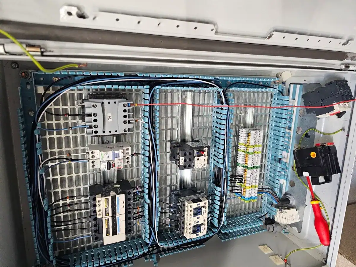 Réalisation LP Elec : rénovation et mise aux normes électrique près de La Rochelle